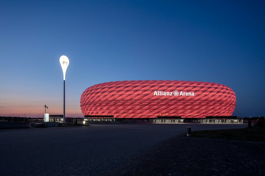 ZUMTOBEL_Allianz_Arena_Esplanade_Lights_2021